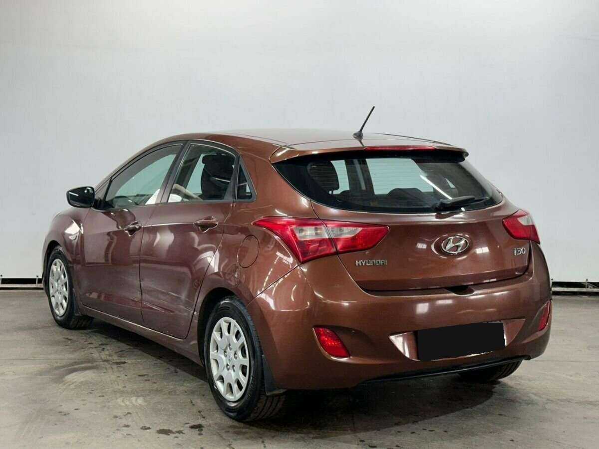 Hyundai i30, 2012 Фото №7