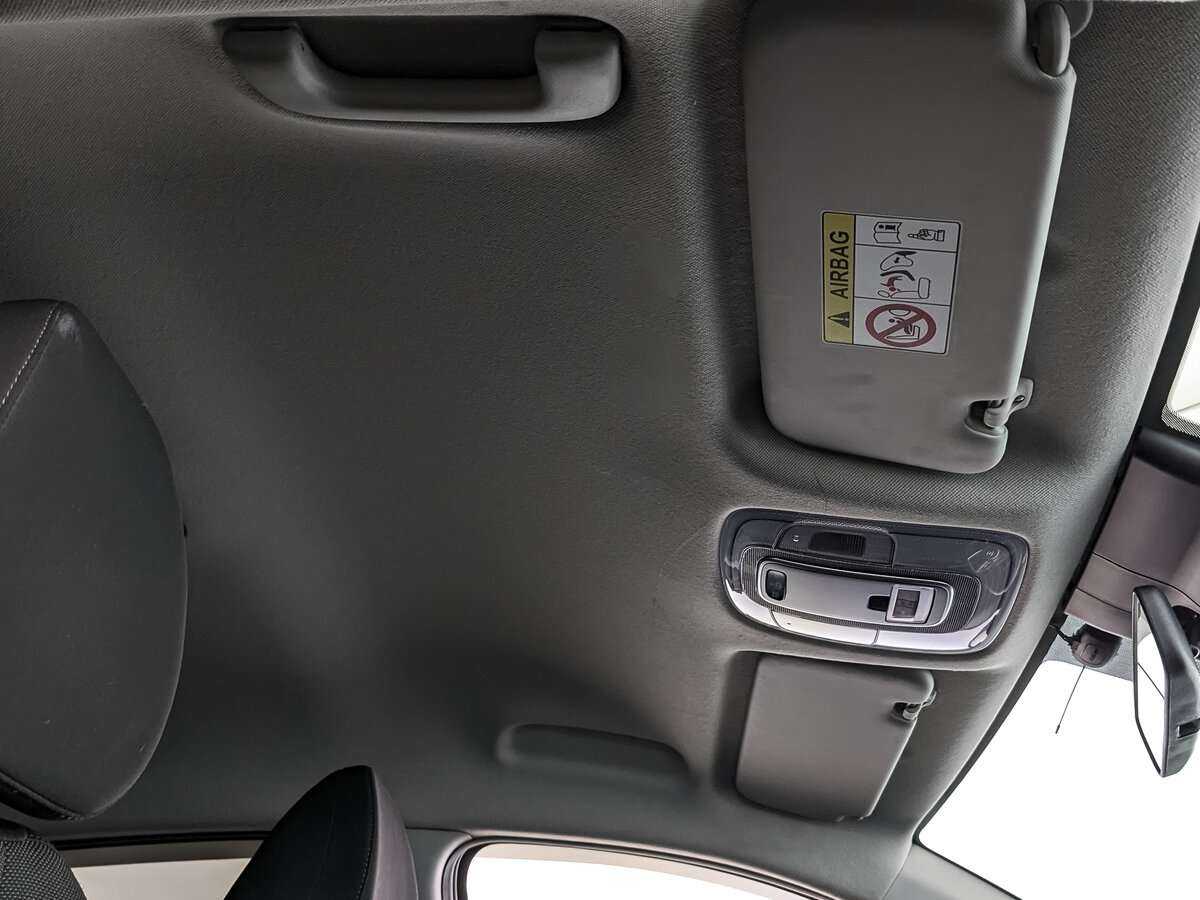 Hyundai Elantra, 2021 Фото №19