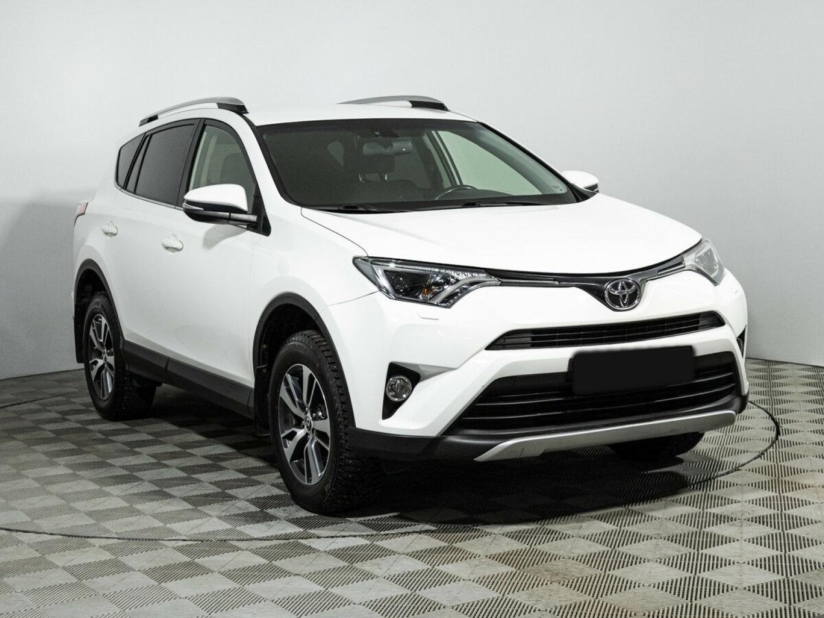 Toyota RAV4 IV (XA40) Рестайлинг, 2016 Фото №3