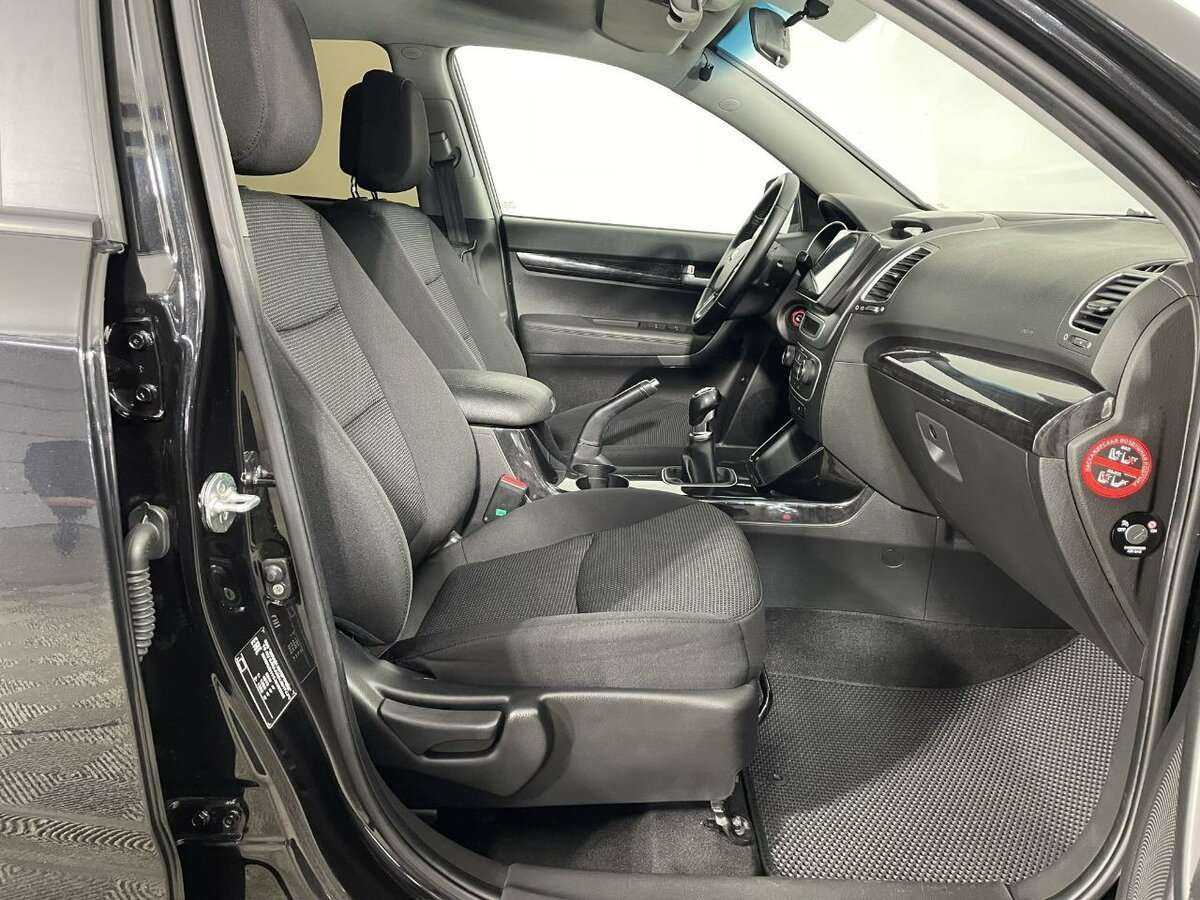 Kia Sorento, 2019 Фото №14