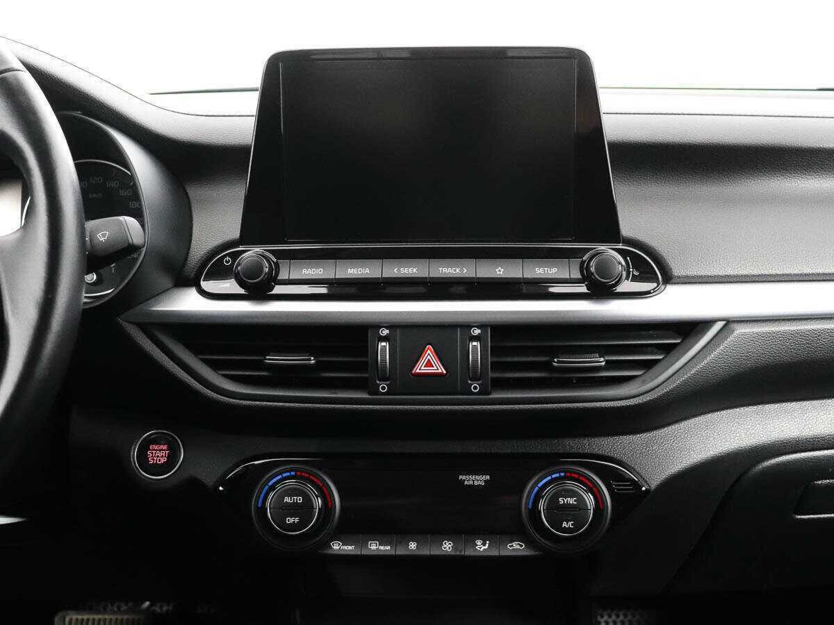 Kia Cerato, 2021 Фото №13