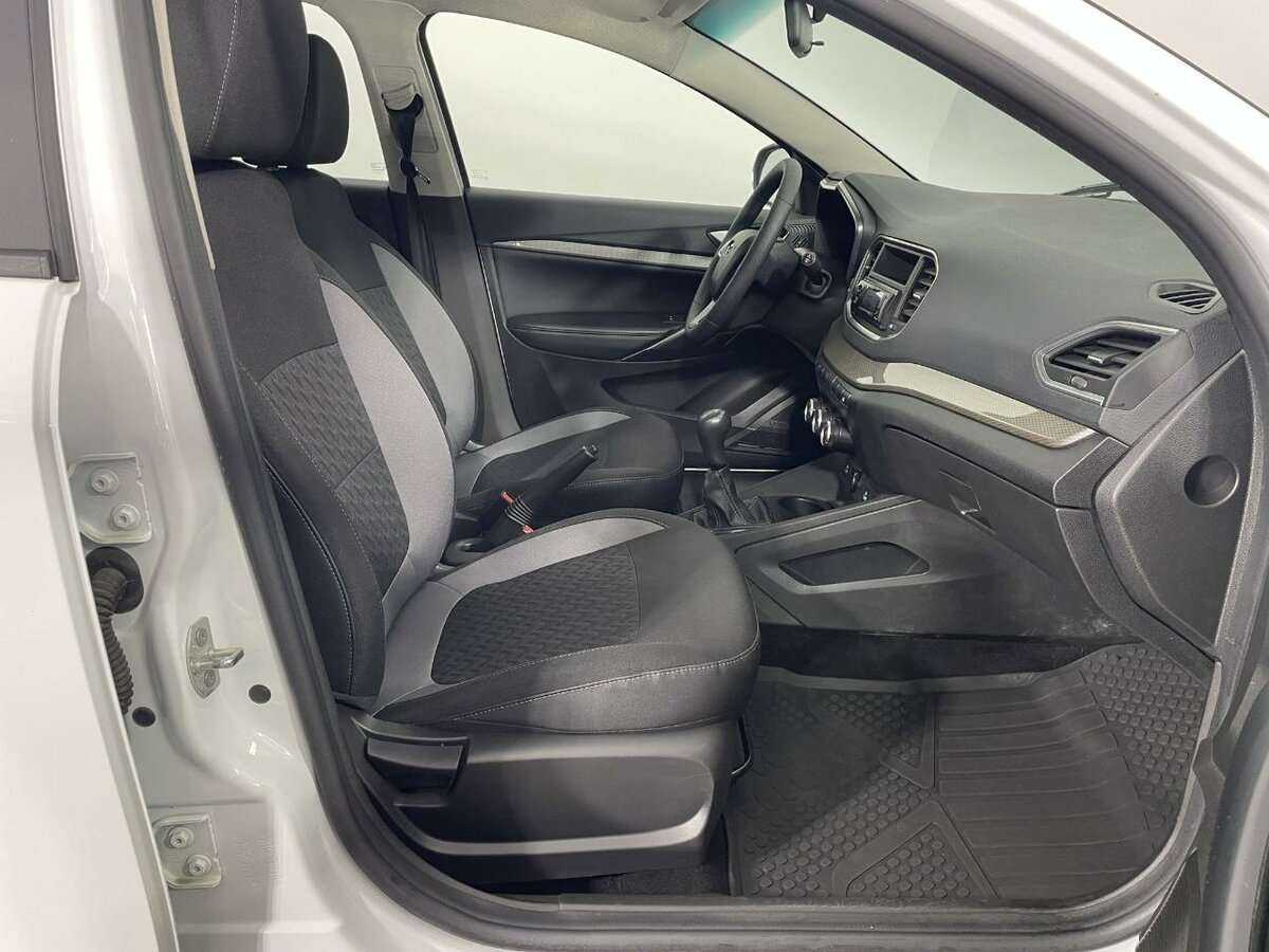 Lada (ВАЗ) Vesta SW, 2023 Фото №14