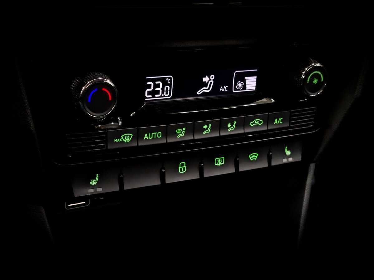 Skoda Rapid, 2018 Фото №23