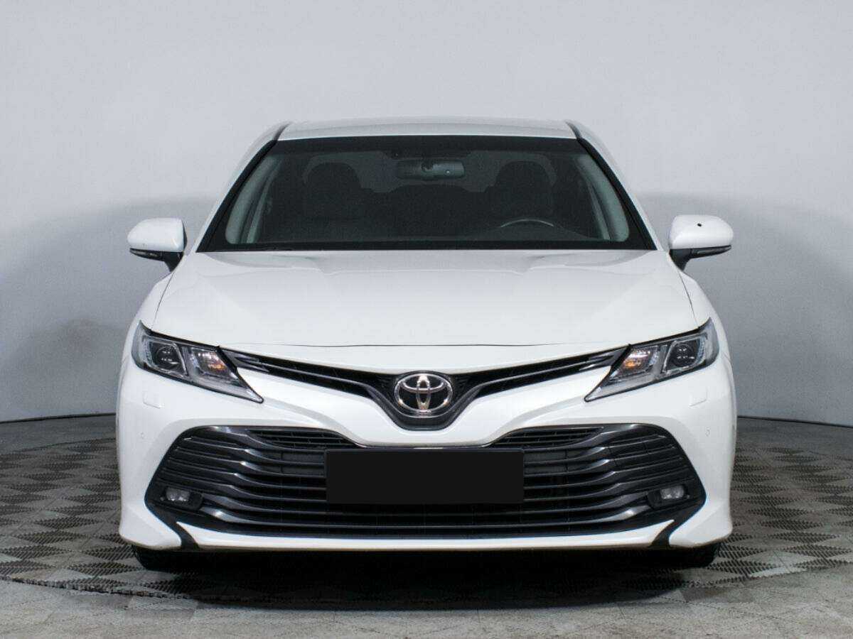 Toyota Camry, 2020 Фото №2