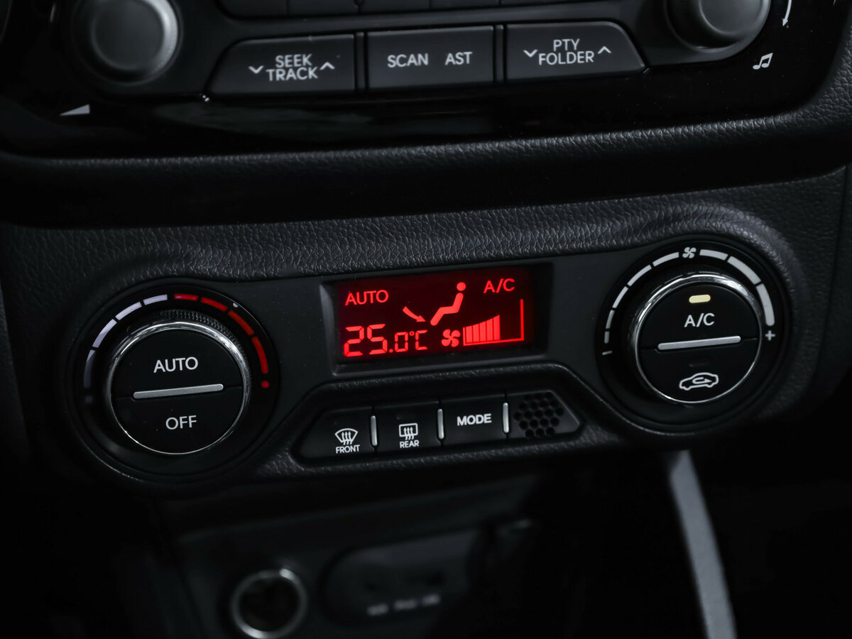Kia Rio 4-speed III, 2013 Фото №12