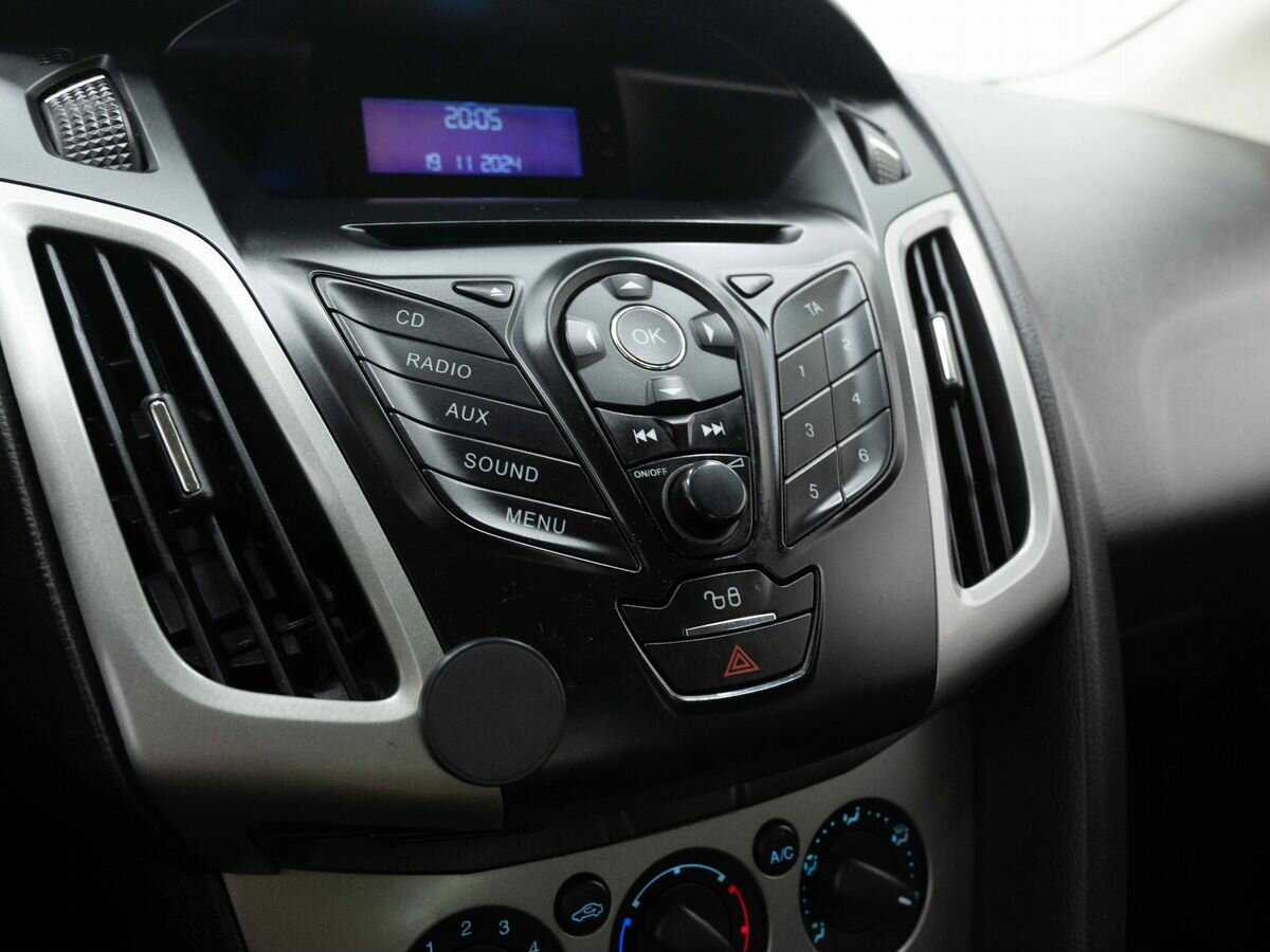 Ford Focus, 2012 Фото №20