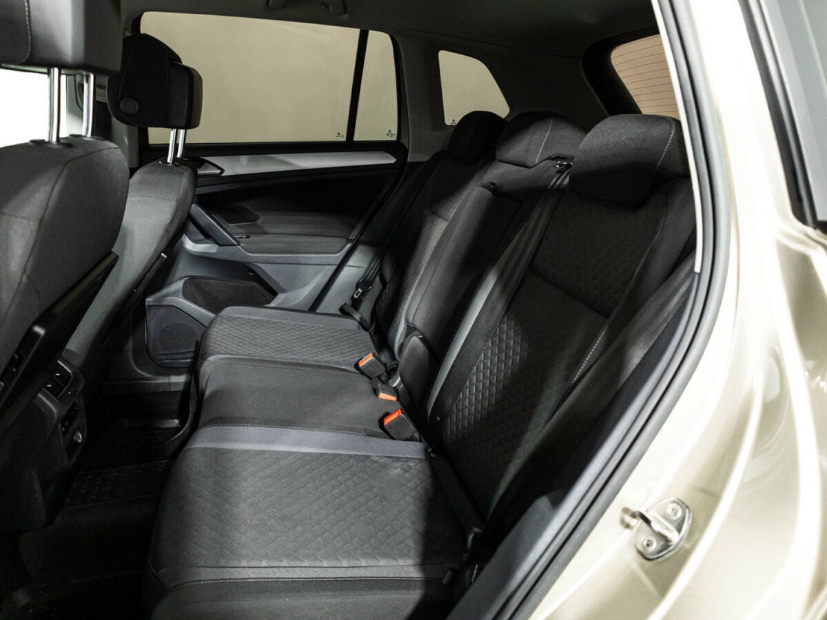 Volkswagen Tiguan II, 2017 Фото №8