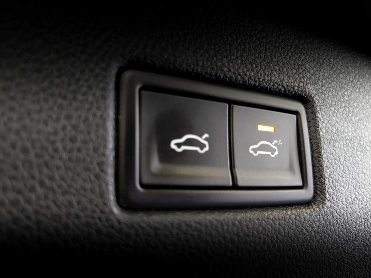 Volkswagen Tiguan, 2020 Фото №25