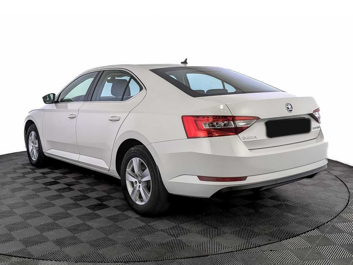 Skoda Superb, 2018 Фото №7