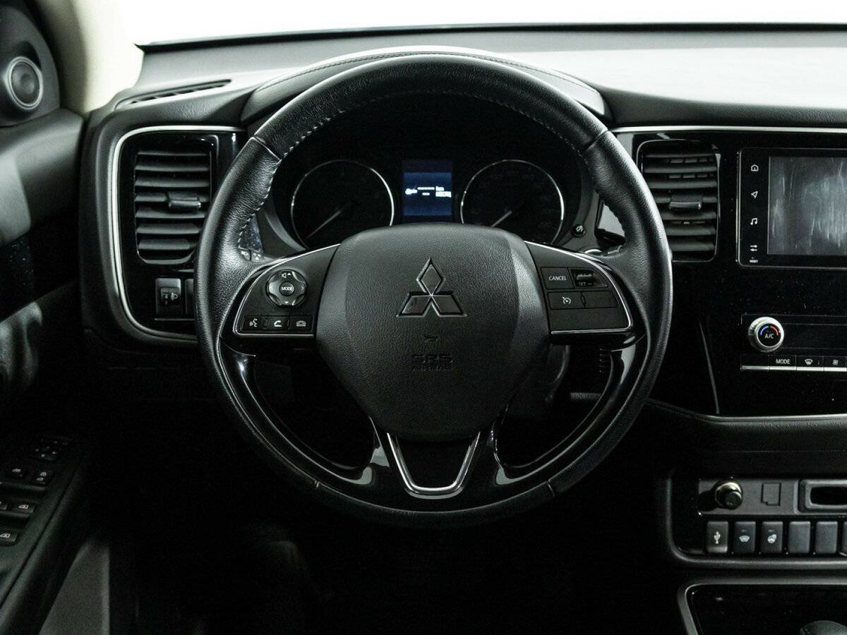 Mitsubishi Outlander, 2021 Фото №19