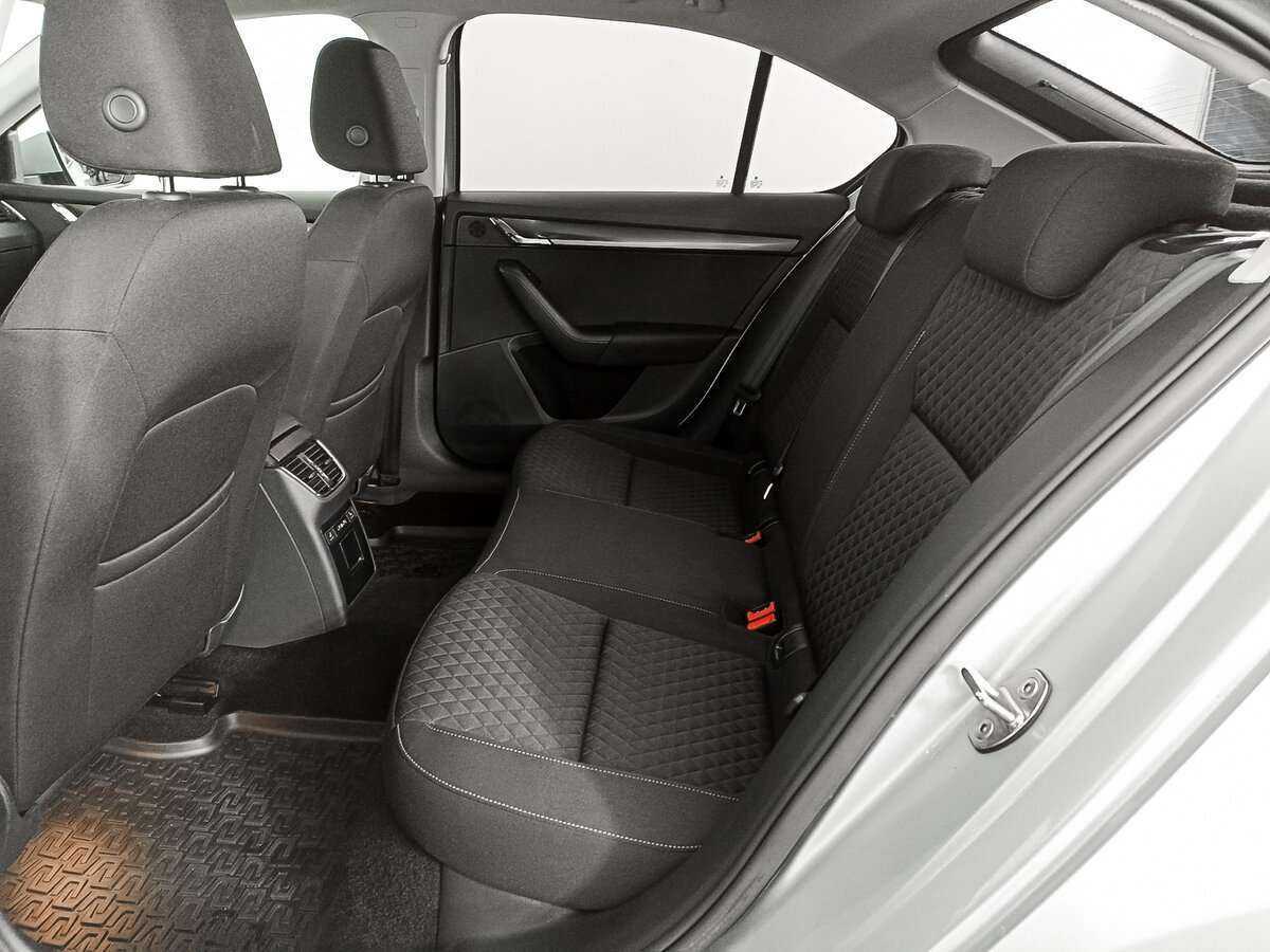 Skoda Octavia, 2018 Фото №10