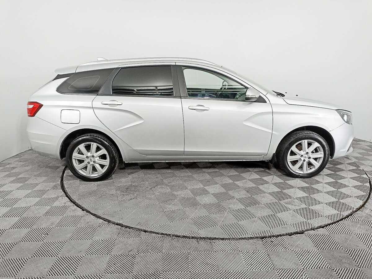 Lada (ВАЗ) Vesta SW, 2020 Фото №4