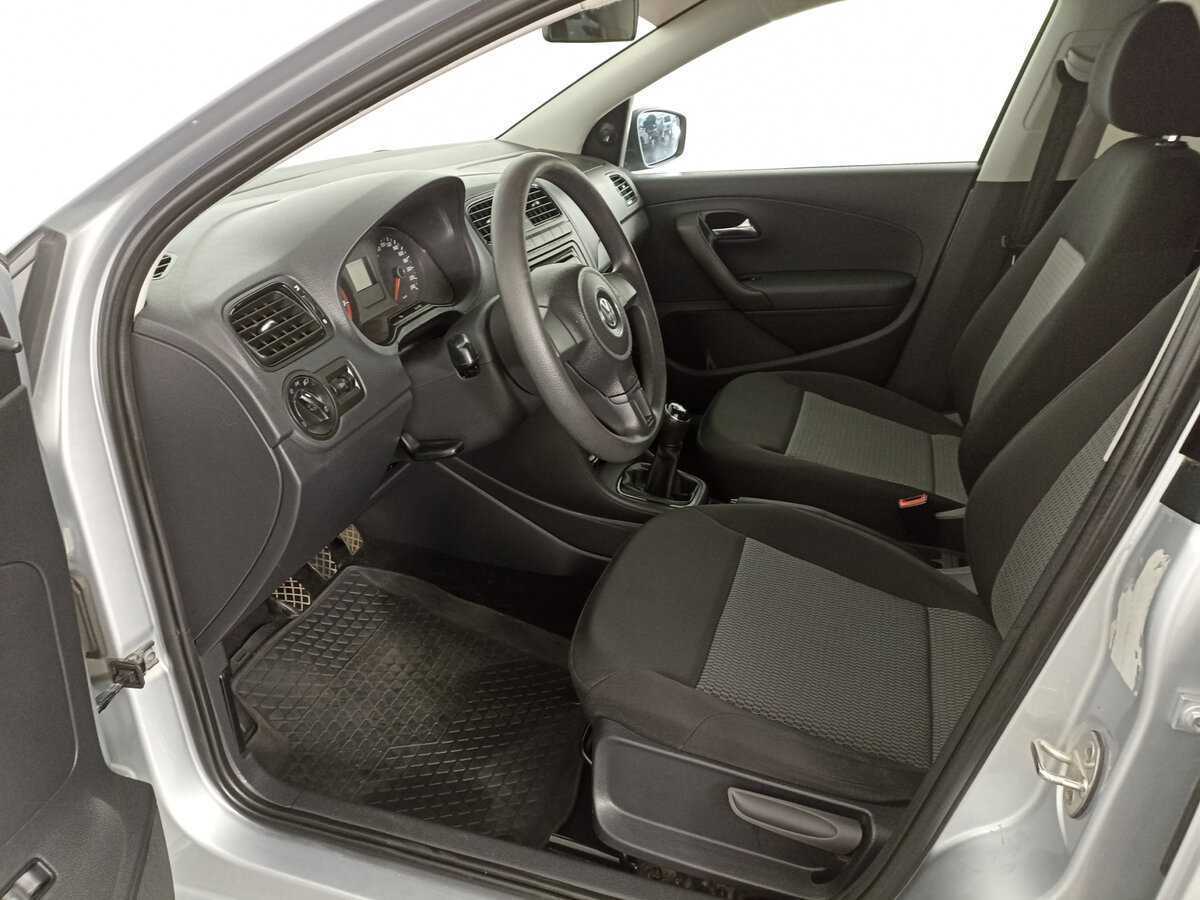 Volkswagen Polo, 2014 Фото №14