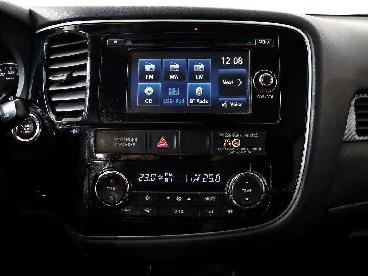 Mitsubishi Outlander, 2013 Фото №16