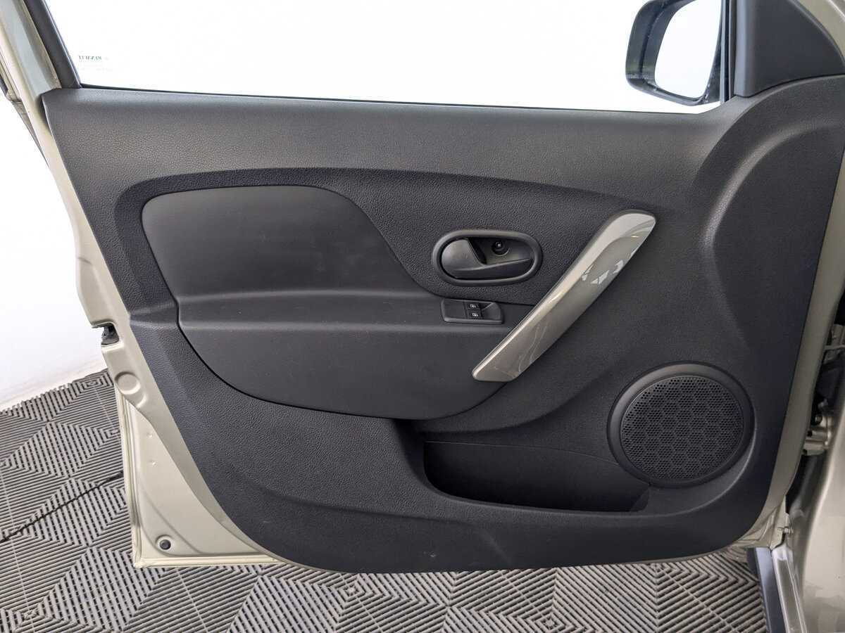 Renault Sandero, 2021 Фото №17