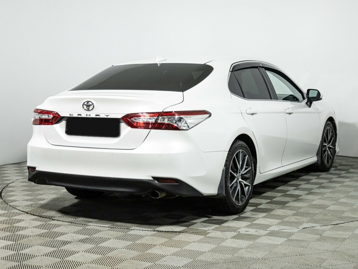 Toyota Camry VIII (XV70) Рестайлинг, 2021 Фото №5