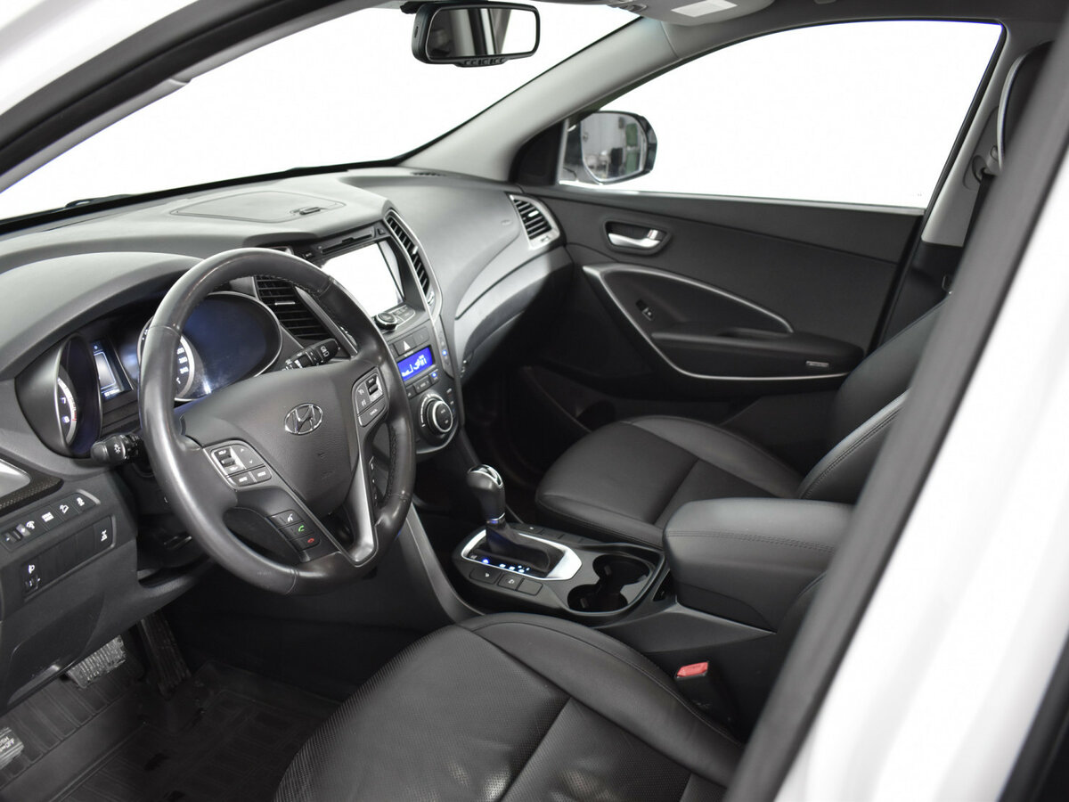 Hyundai Santa Fe III Рестайлинг, 2015 Фото №7