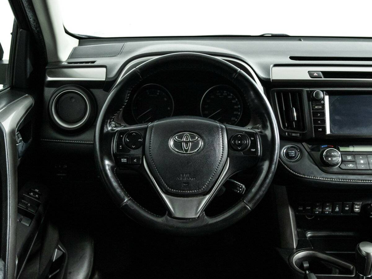 Toyota RAV4, 2018 Фото №20