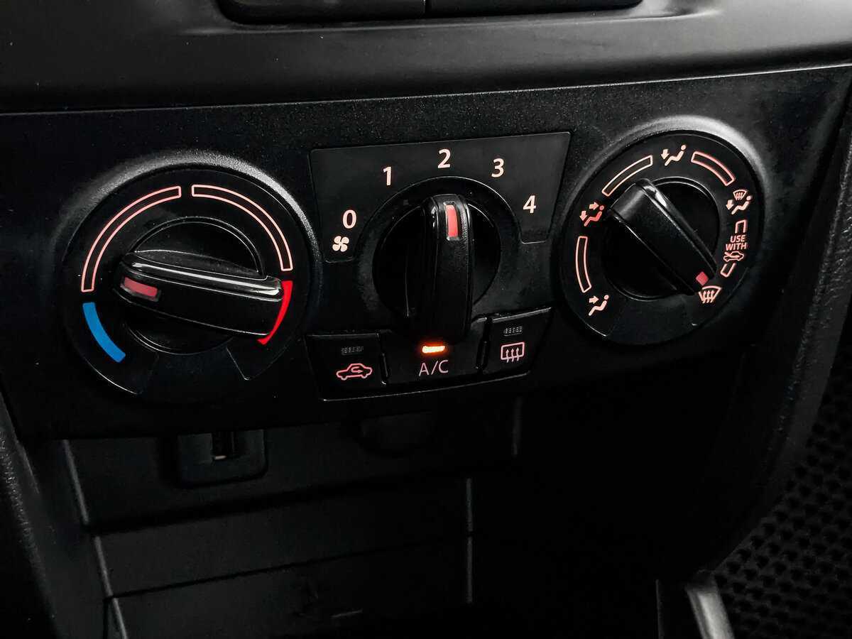 Suzuki Vitara, 2019 Фото №21