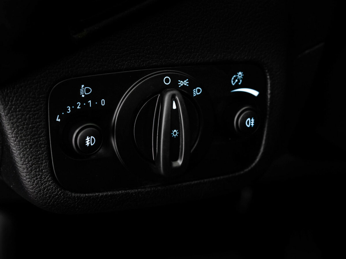 Ford Kuga II Рестайлинг, 2017 Фото №13