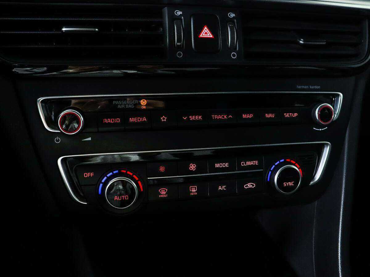 Kia Optima, 2019 Фото №18