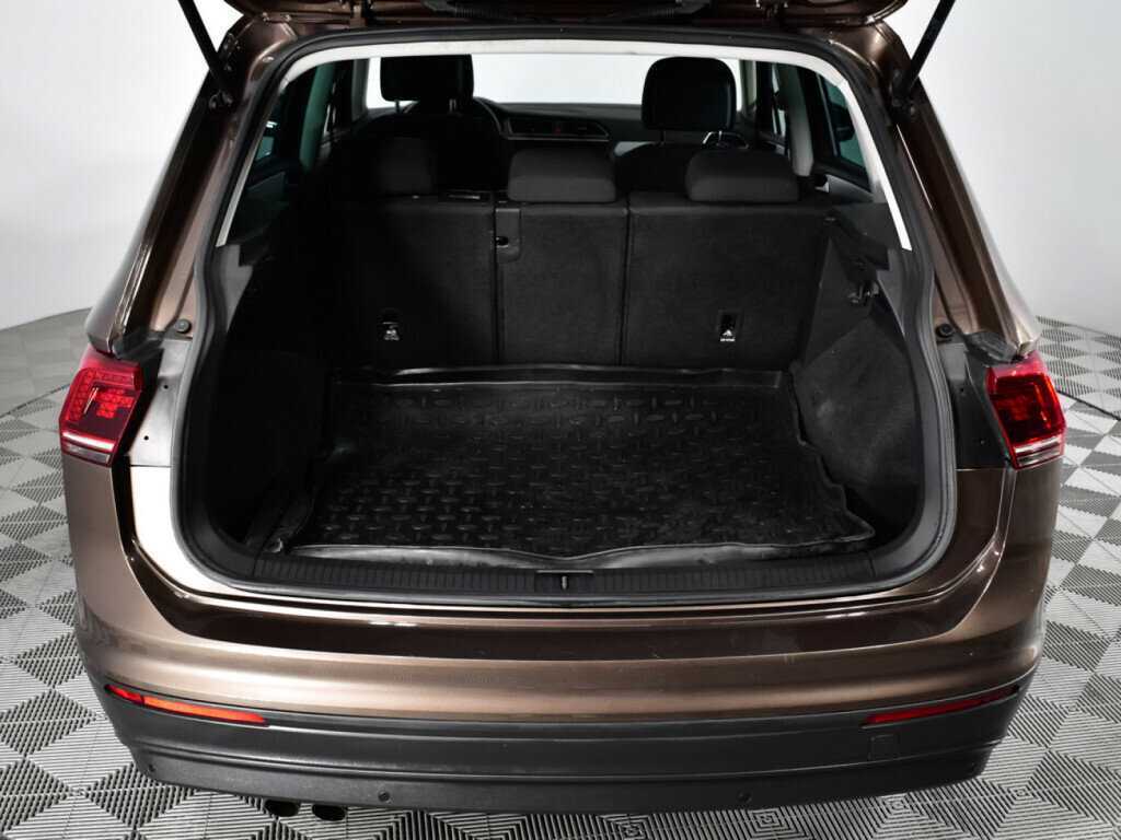 Volkswagen Tiguan, 2017 Фото №12