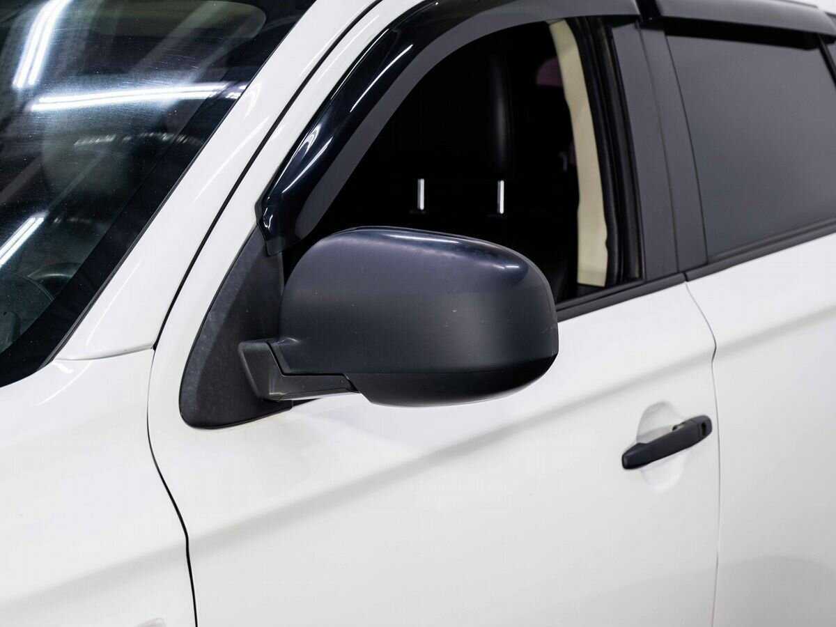 Mitsubishi Outlander, 2018 Фото №8