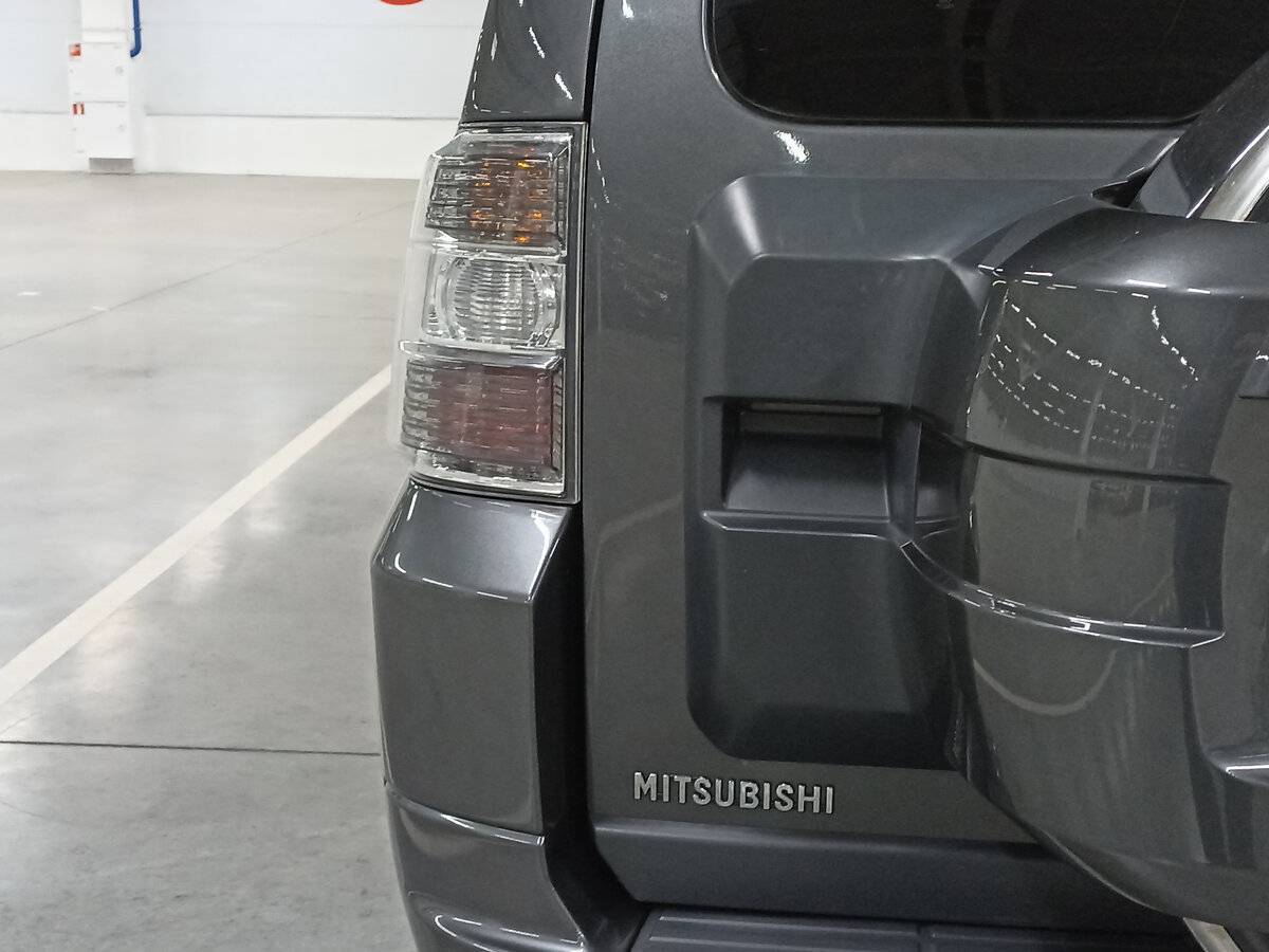 Mitsubishi Pajero, 2012 Фото №9