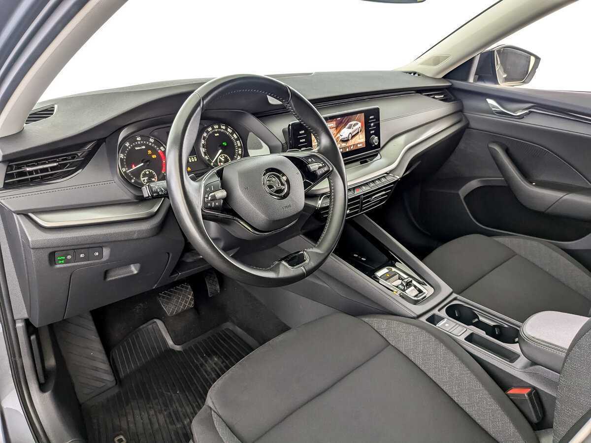 Skoda Octavia, 2021 Фото №14