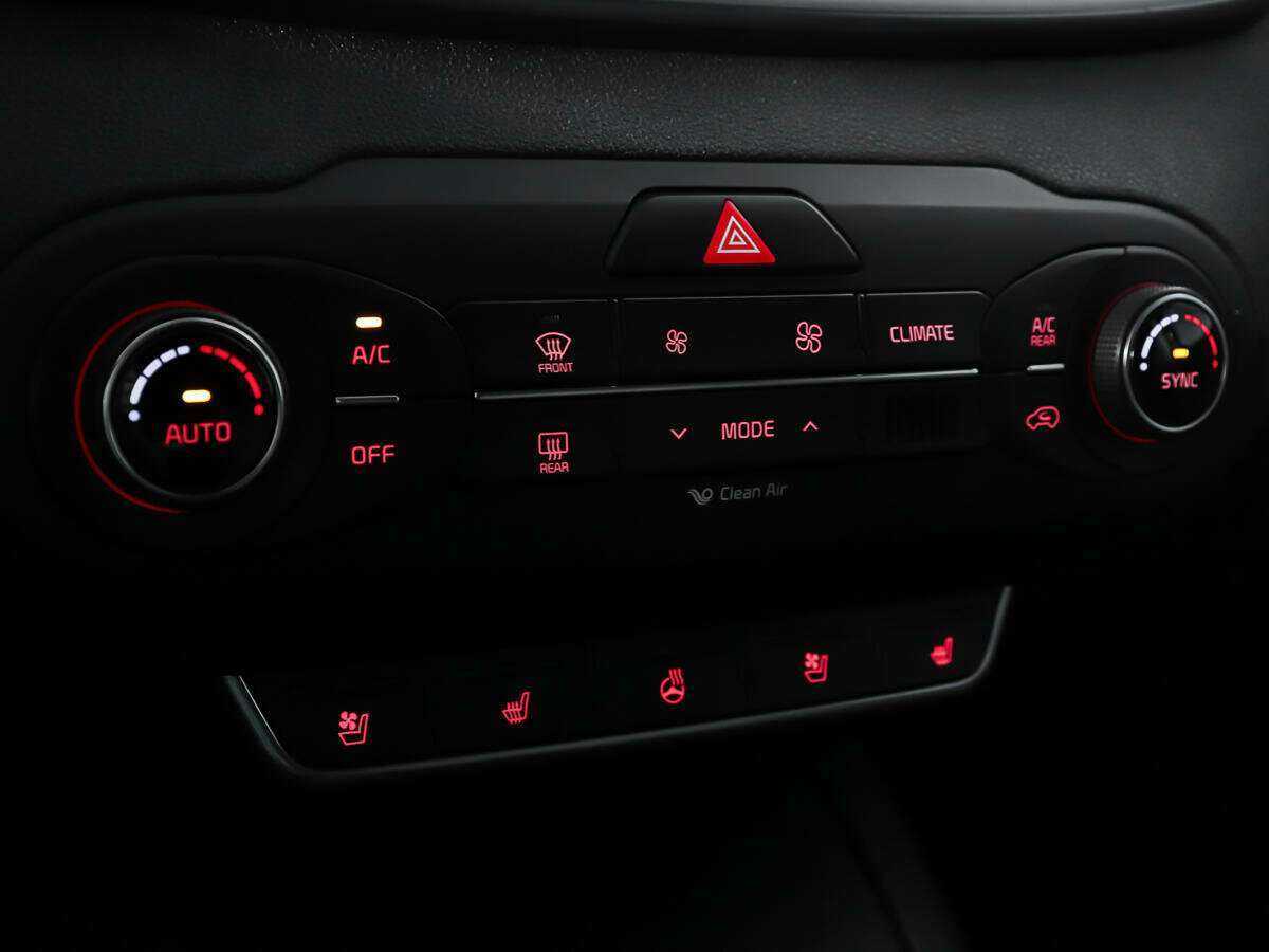 Kia Sorento, 2015 Фото №17