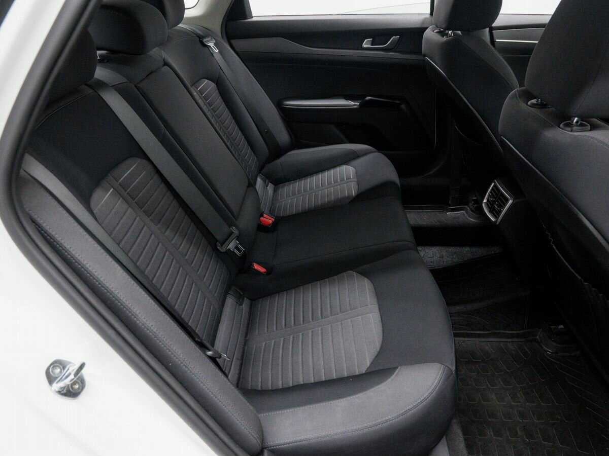 Kia K5, 2022 Фото №9