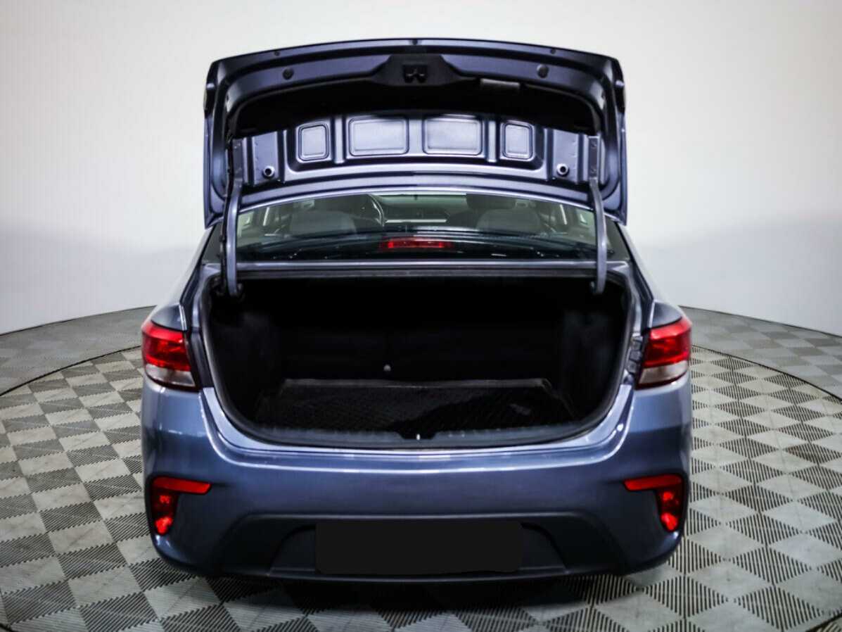 Kia Rio, 2018 Фото №14