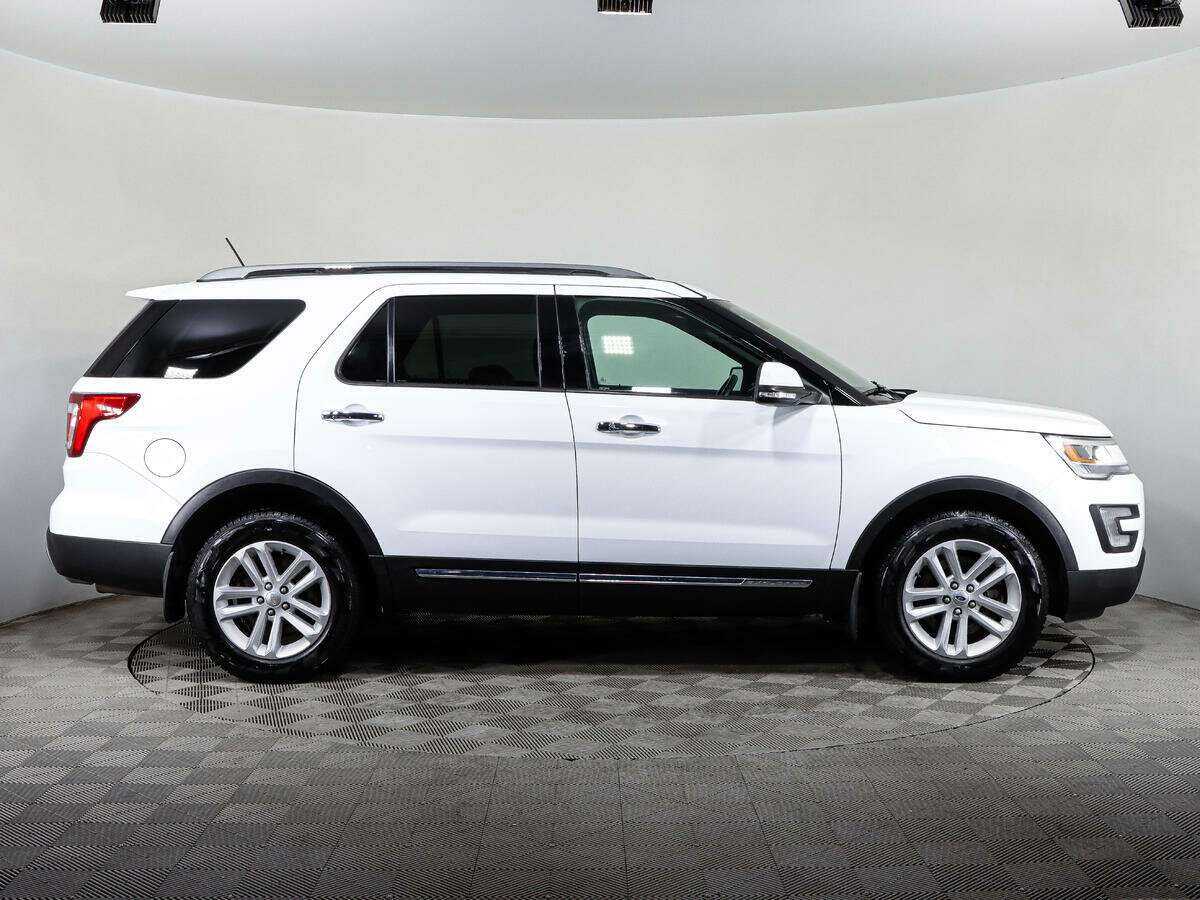 Ford Explorer, 2017 Фото №4