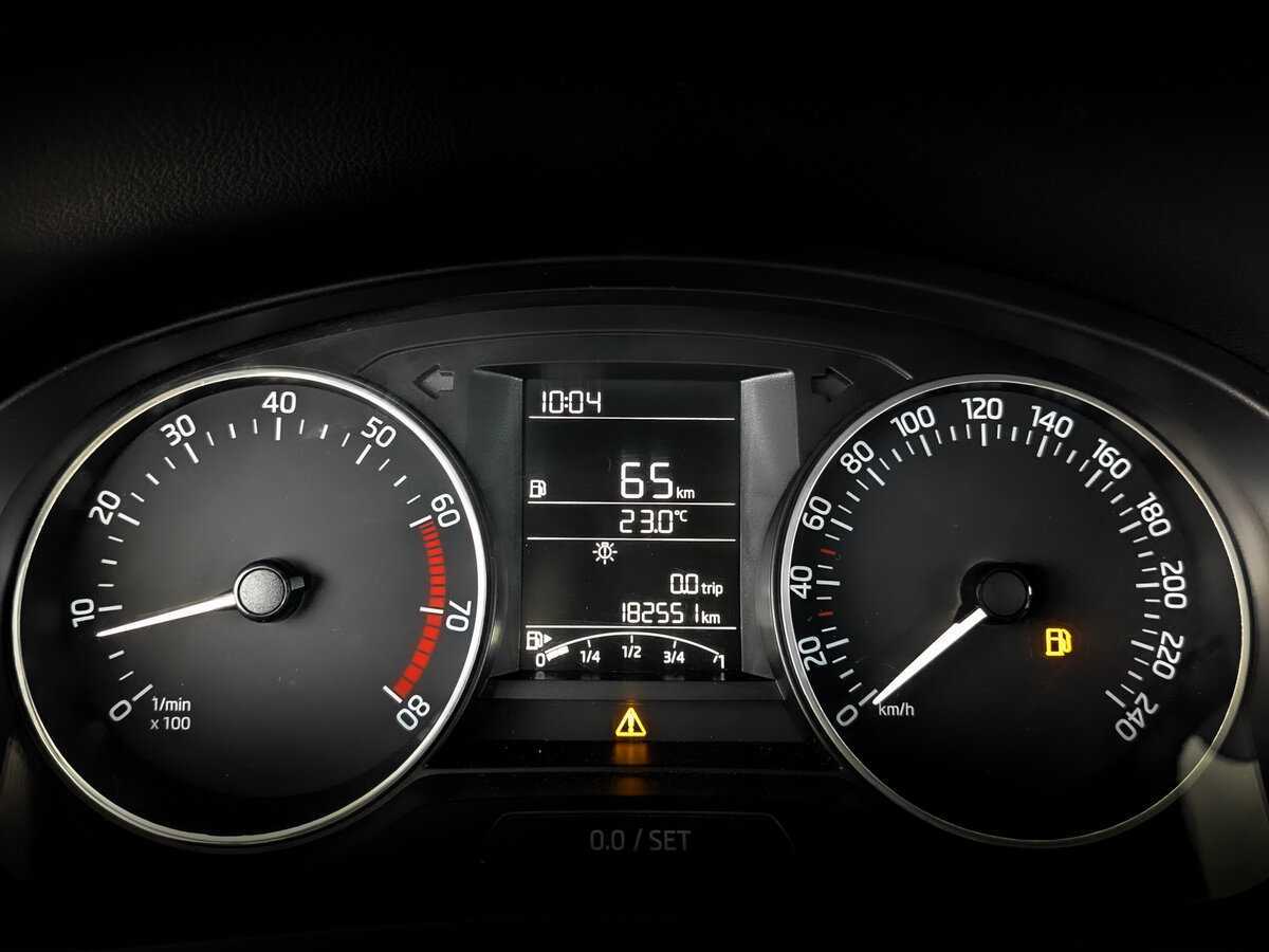 Skoda Rapid, 2017 Фото №13