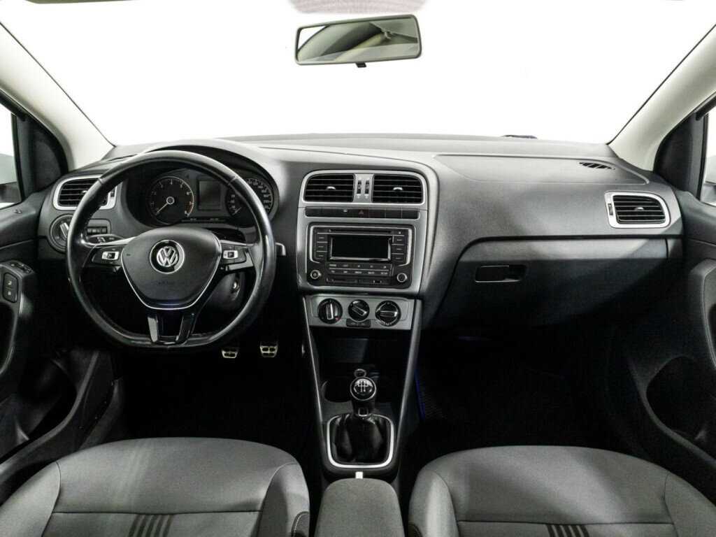 Volkswagen Polo, 2016 Фото №13