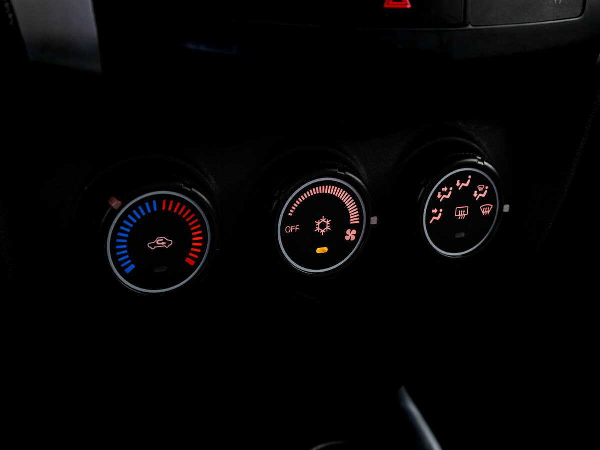 Mitsubishi ASX I, 2013 Фото №12