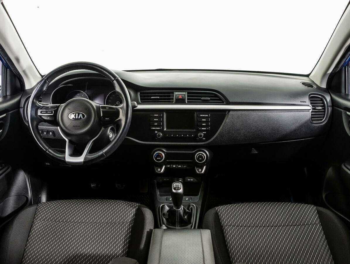 Kia Rio, 2017 Фото №8