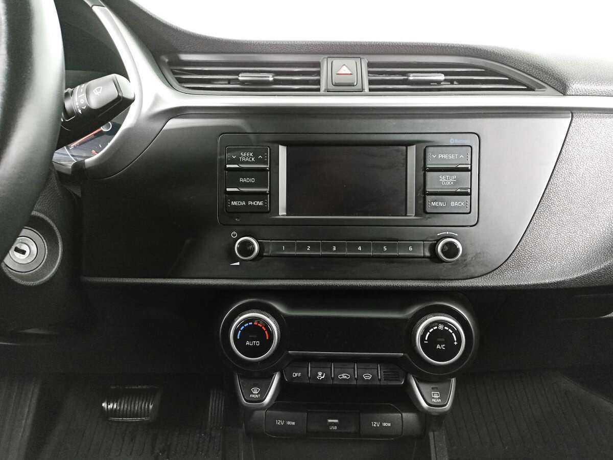 Kia Rio, 2020 Фото №10