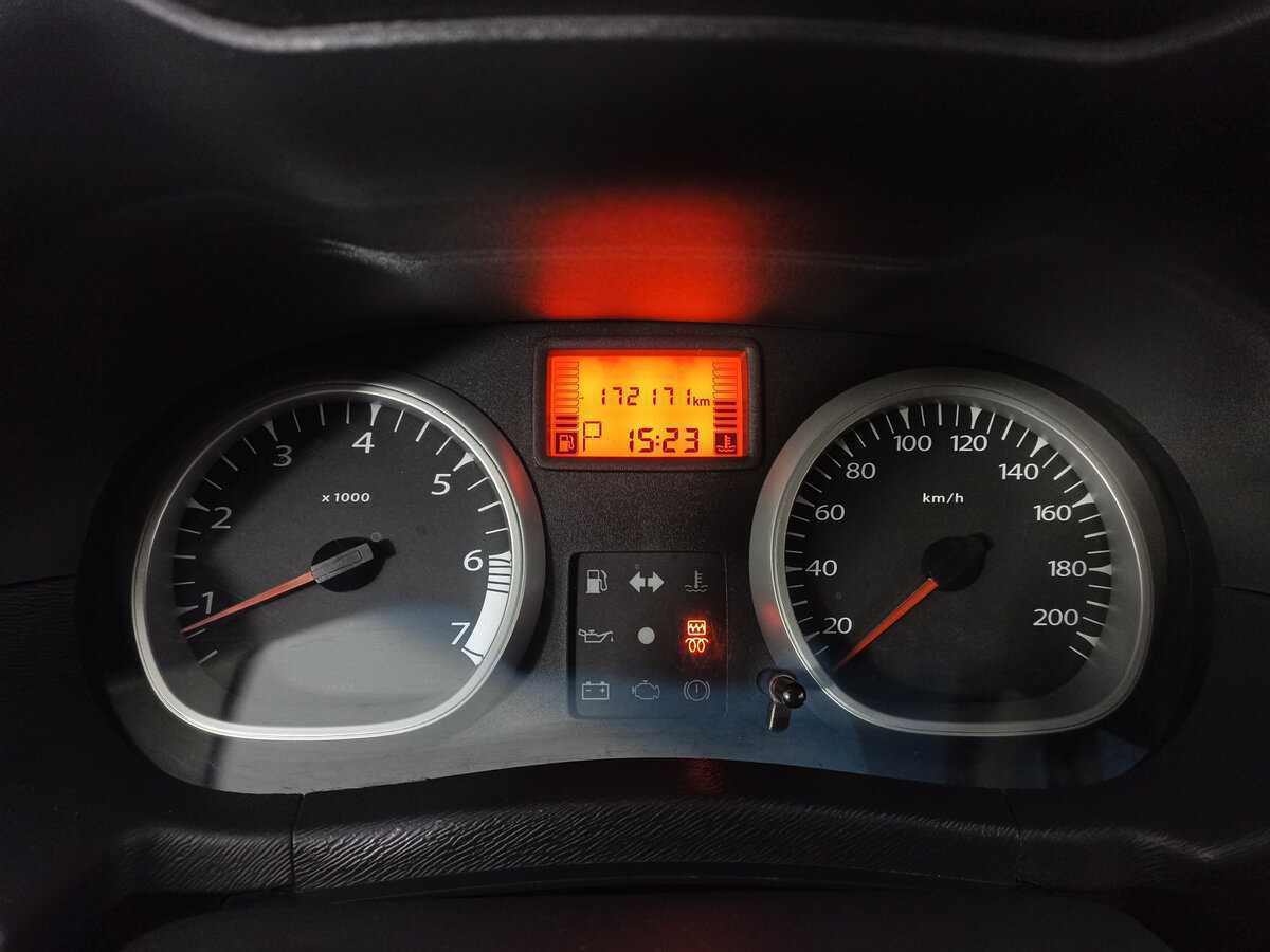 Renault Duster, 2015 Фото №13