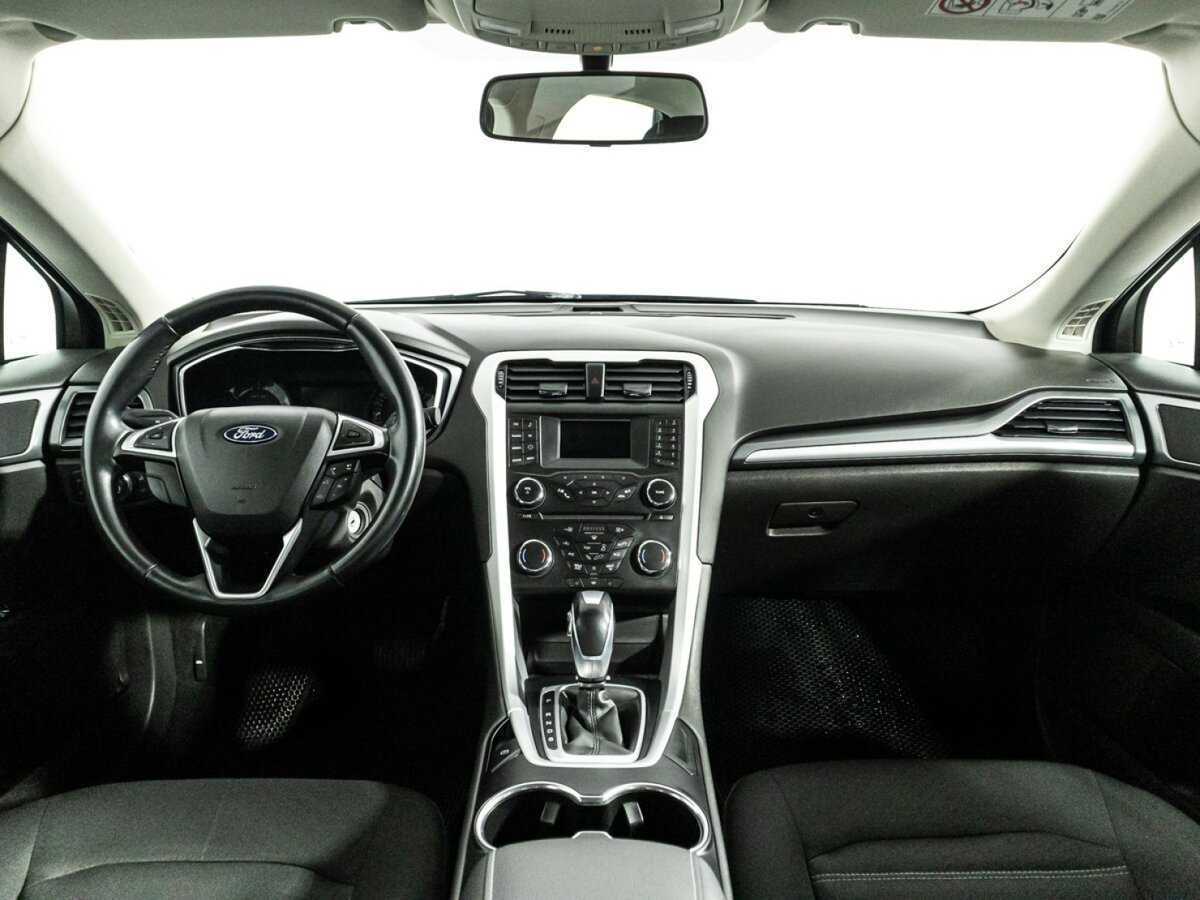 Ford Mondeo, 2018 Фото №13