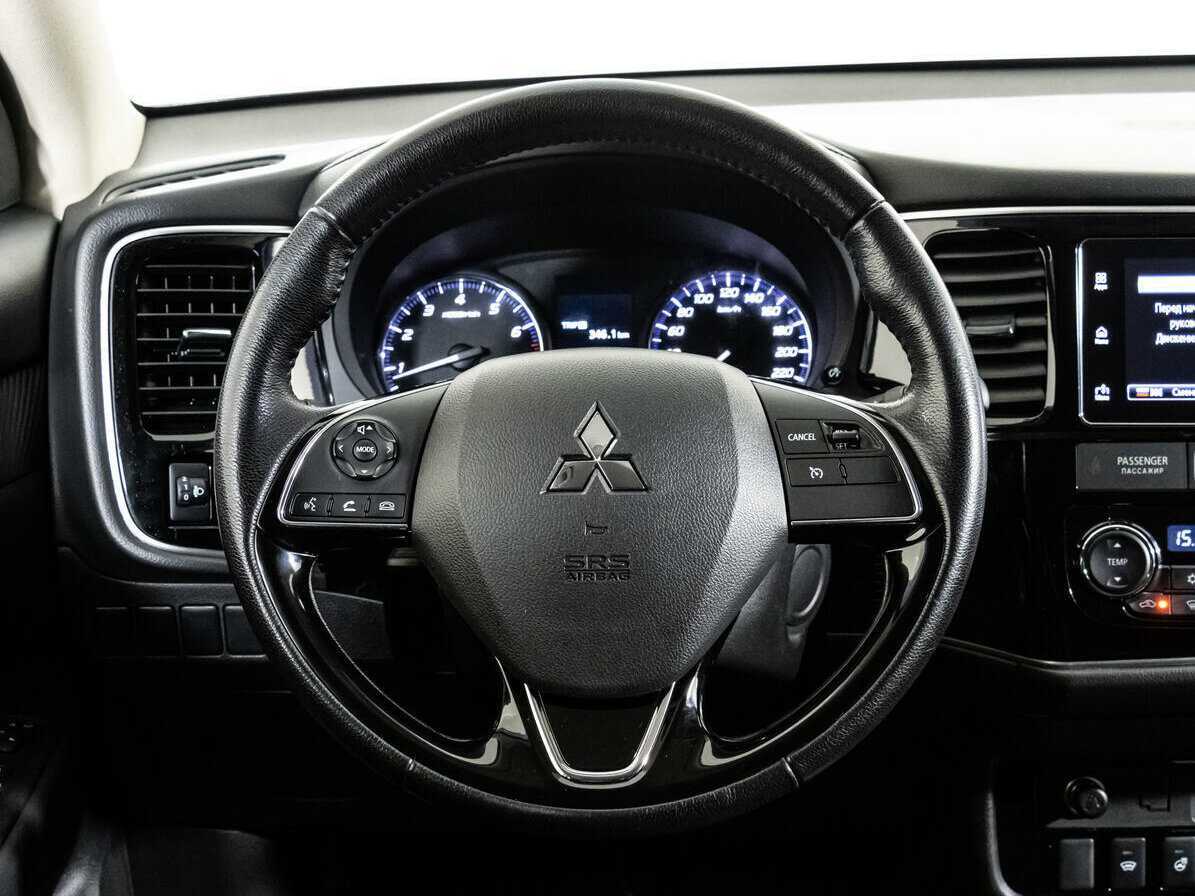 Mitsubishi Outlander, 2018 Фото №13