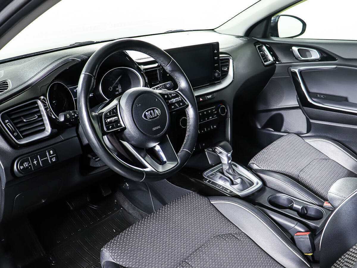 Kia XCeed, 2020 Фото №13