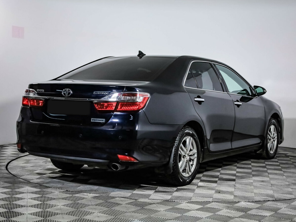 Toyota Camry VII (XV50) Рестайлинг, 2017 Фото №4