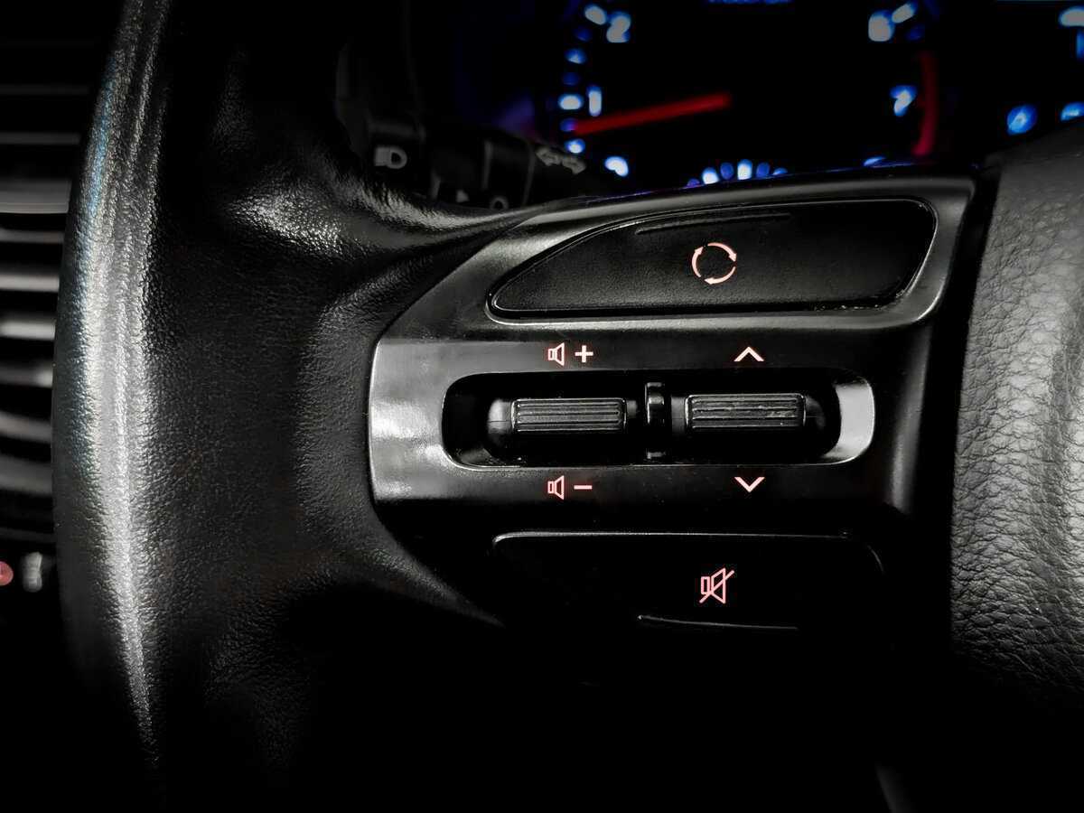 Kia Rio X-Line, 2020 Фото №24