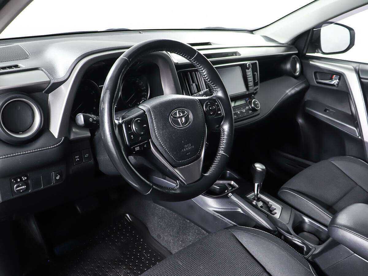Toyota RAV4, 2019 Фото №13