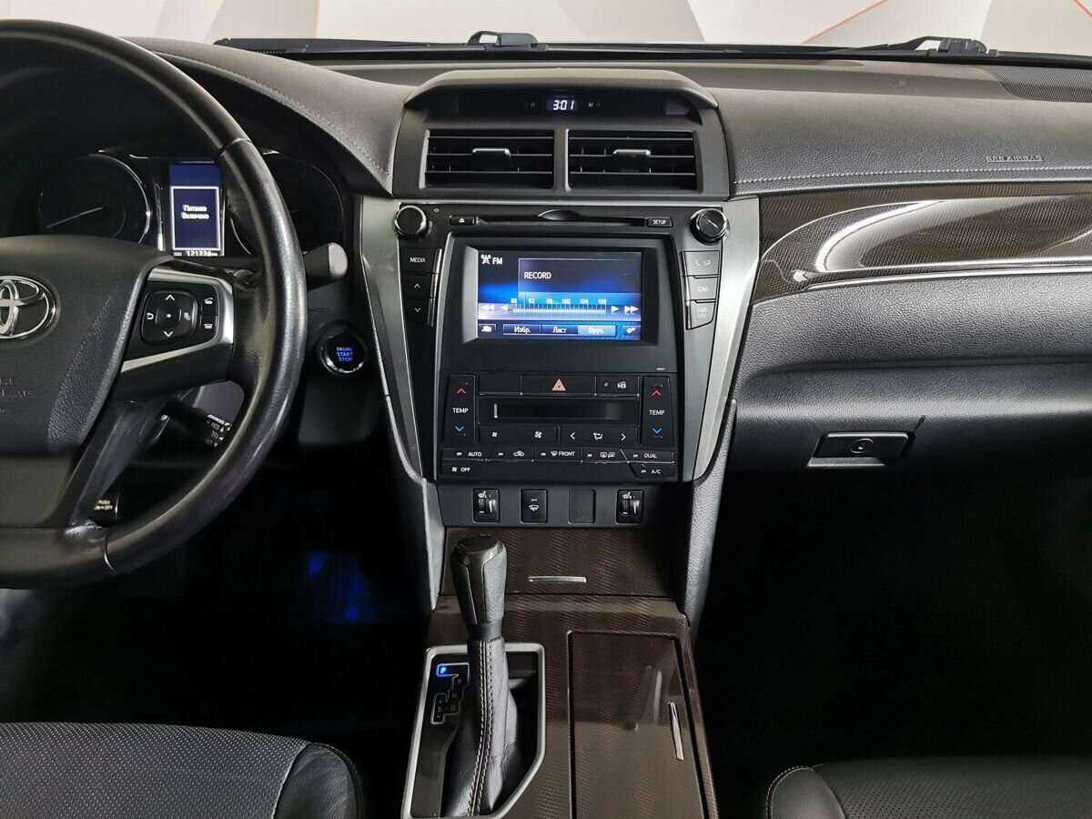 Toyota Camry, 2017 Фото №11