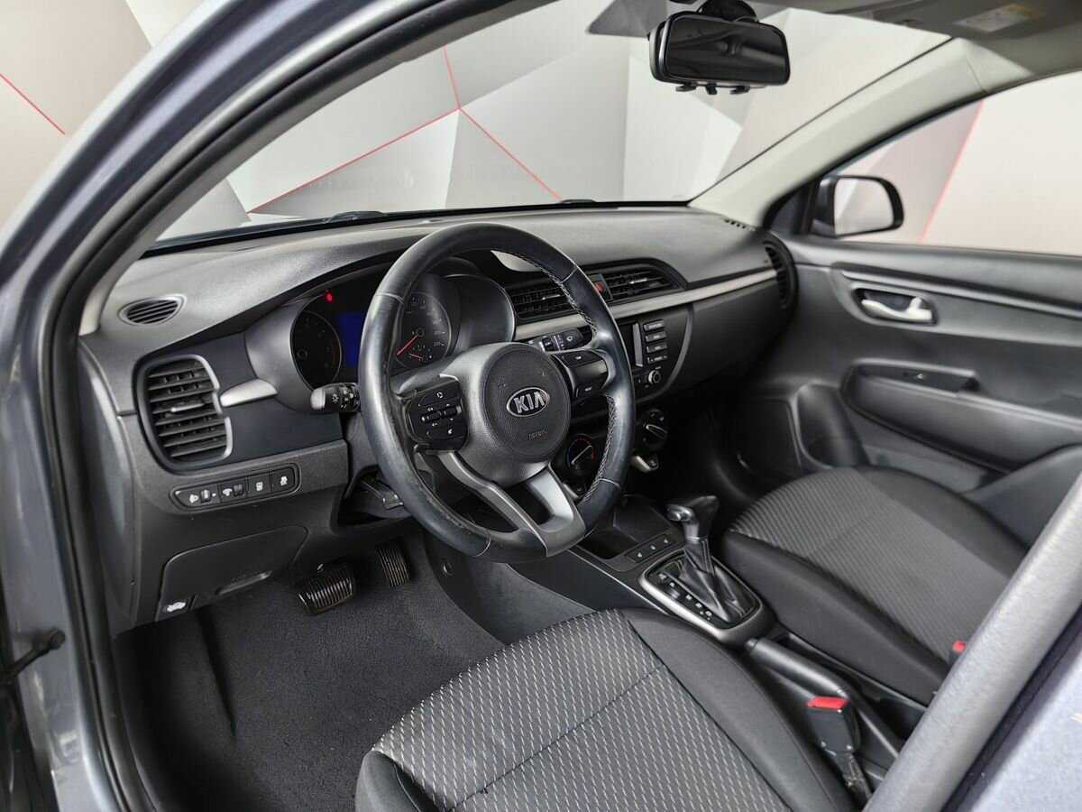 Kia Rio, 2018 Фото №14