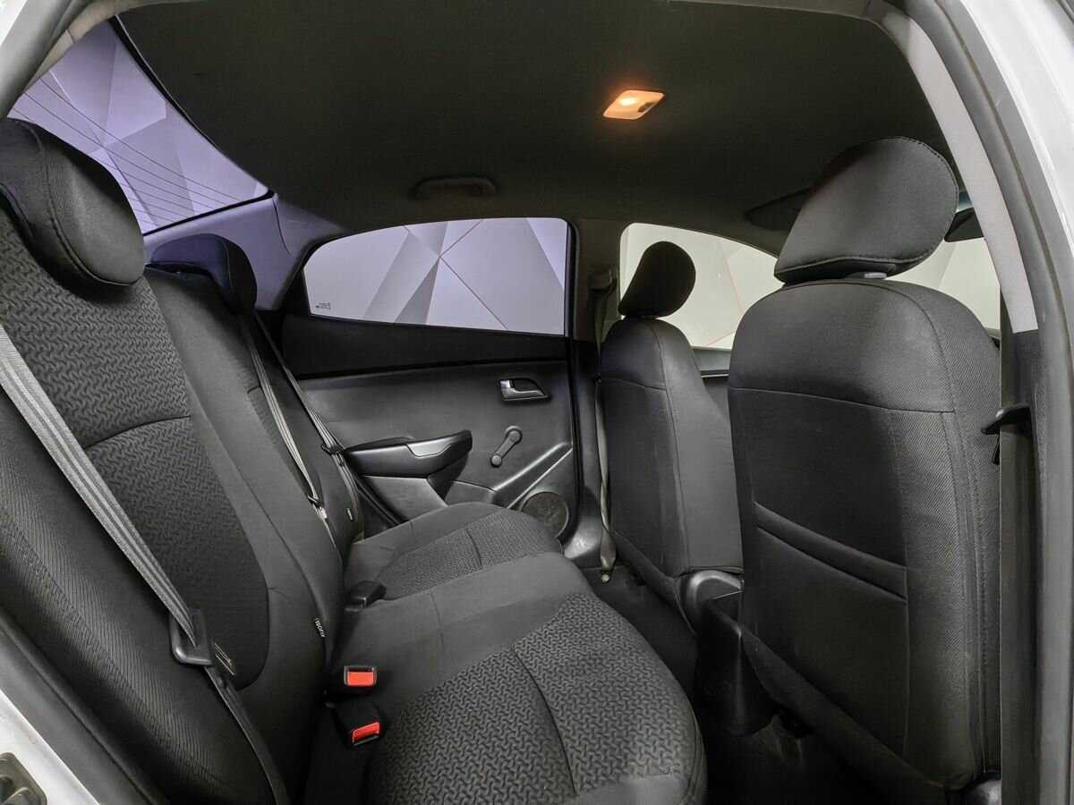 Kia Rio, 2015 Фото №10