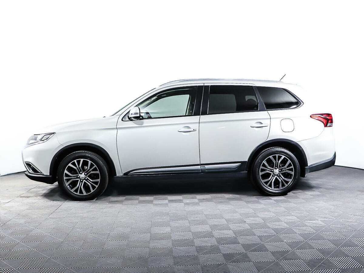 Mitsubishi Outlander, 2015 Фото №8