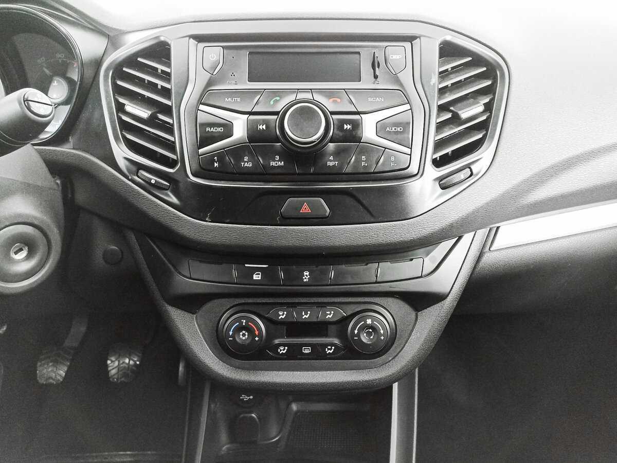 Lada (ВАЗ) Vesta, 2015 Фото №15